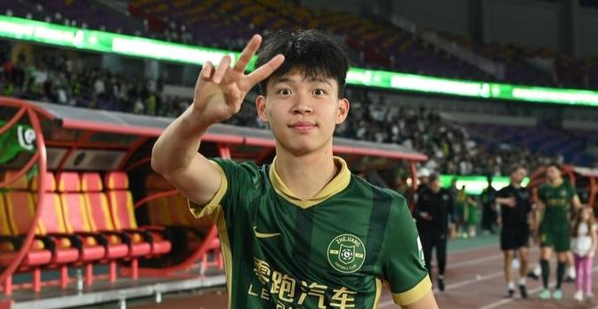  巴塞罗那新赛季 