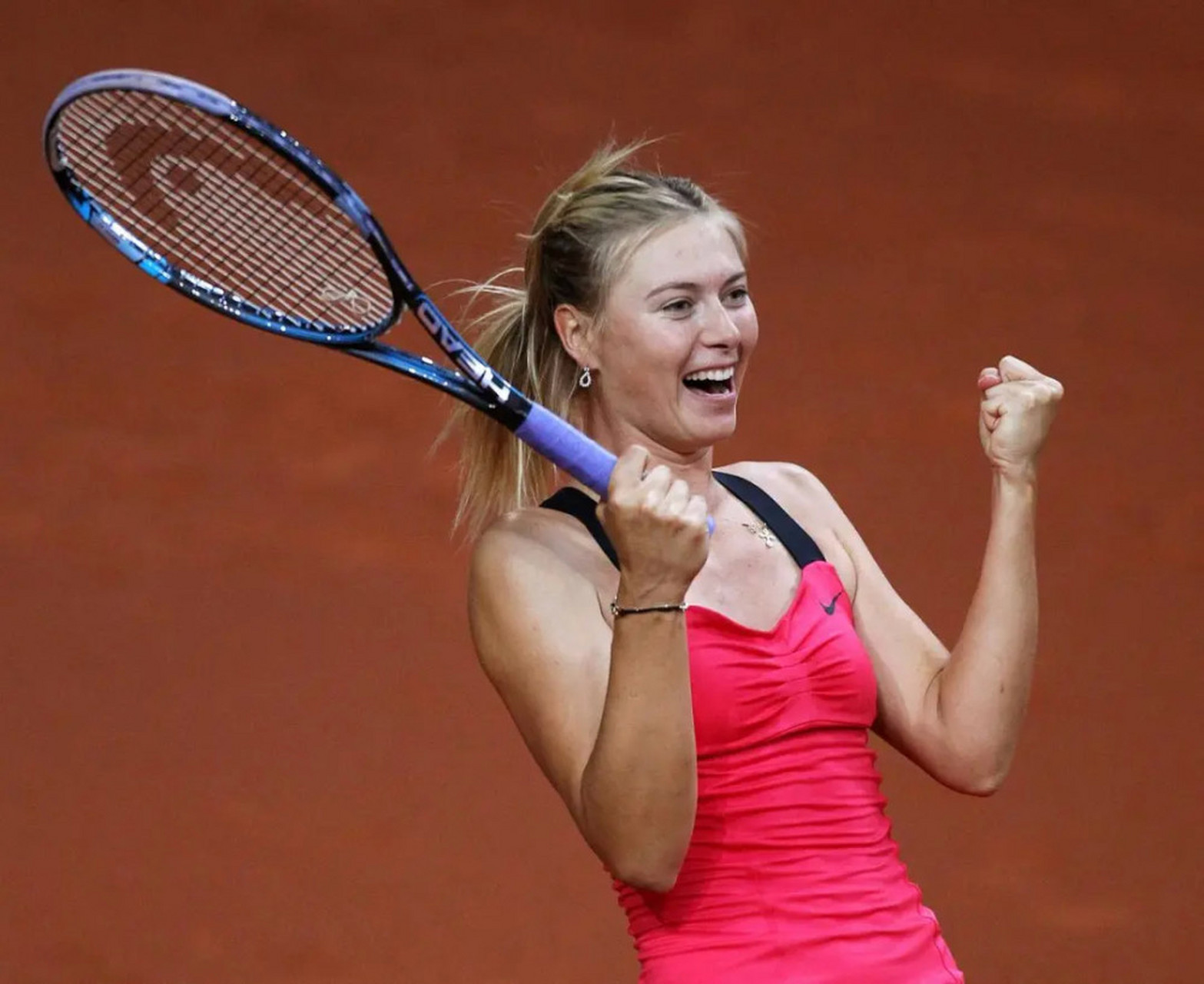 包含莎拉波娃在RNG比赛中战术调整,出色防守引发热议!的词条 包含莎拉波娃在RNG比赛中战术调整,出色防守引发热议!的词条